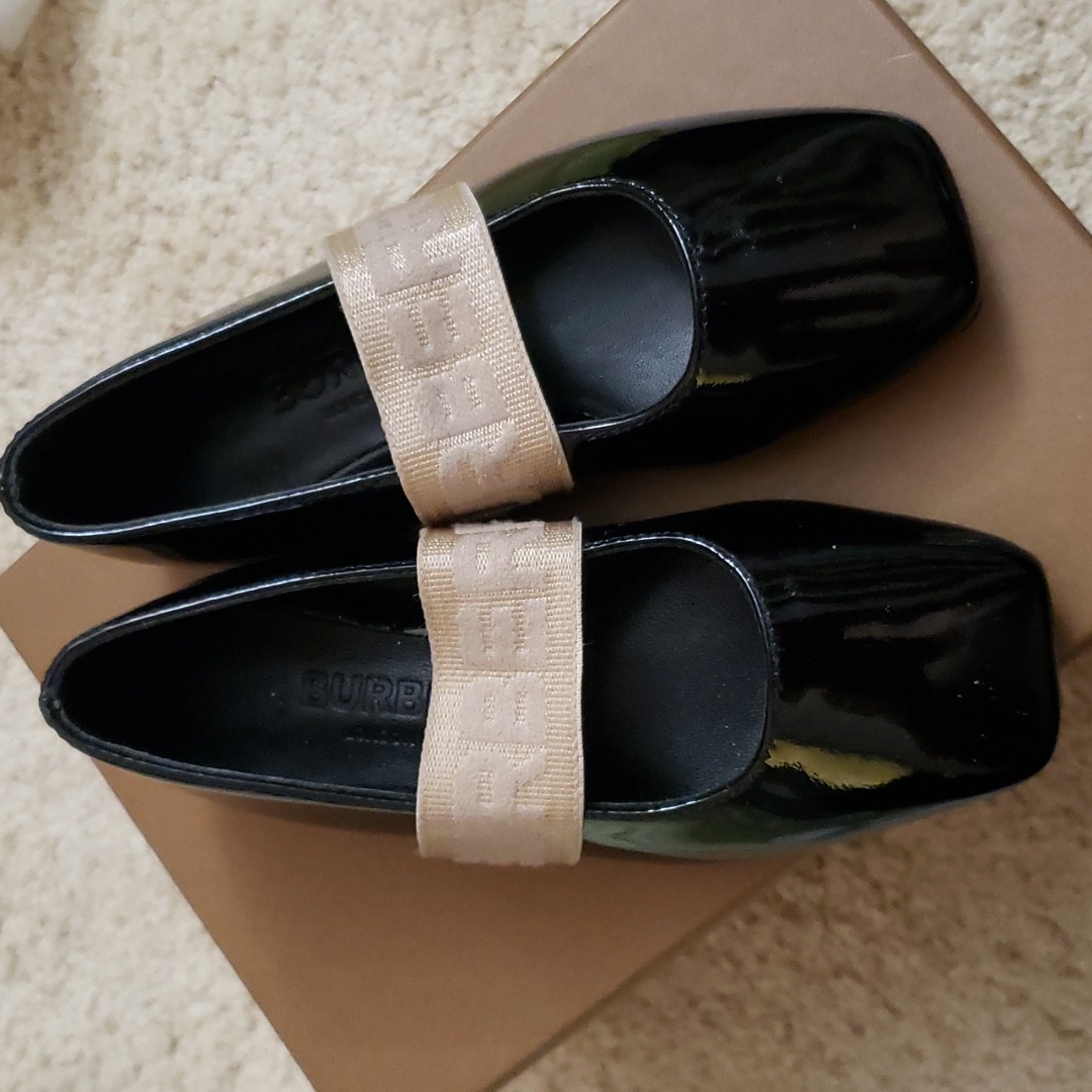 Authentic Burberry Kids Black Dress Shoes. Size 23 Eu.